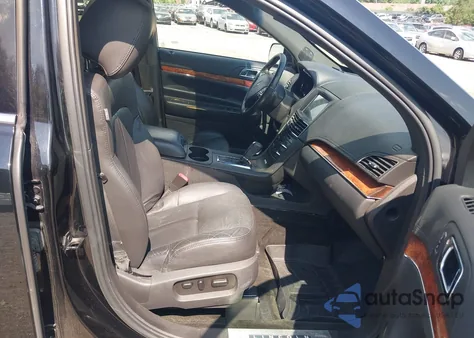 2017 Lincoln Mkt Livery from USA, damaged, VIN 2LMHJ5NK8HBL01522